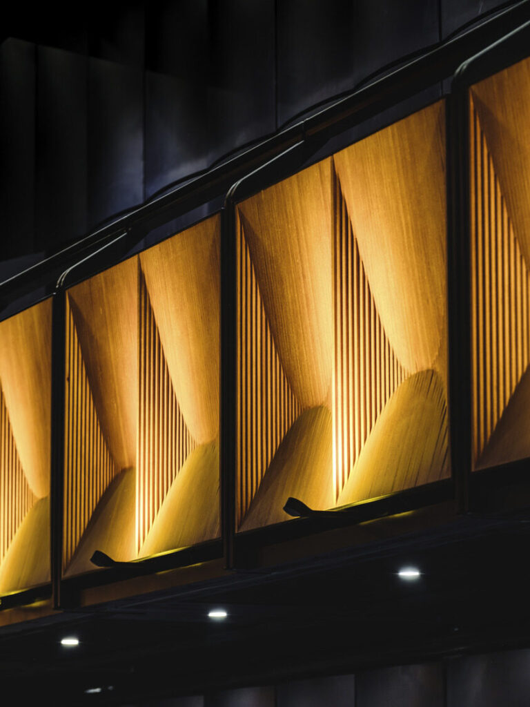 Multi-level seating @Sohoplace. Image by Haworth Tompkins
